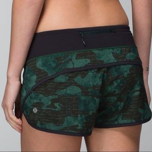 Lululemon 🦄 RARE 🦄 Camo Manifesto Script S…